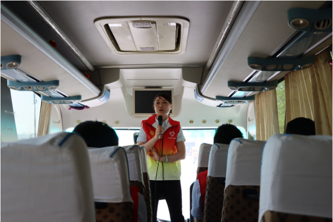 向陽集團六一愛心慰問活動 向陽集團六一愛心慰問活動